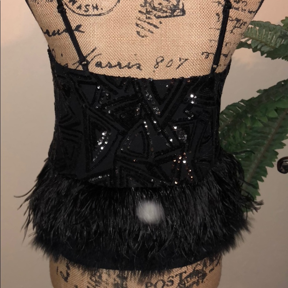 NWOT Feather & Sequined Top - Picture 5 of 8